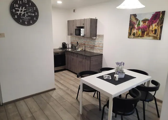 Apartament Maja Vendeghaz Dunaalmás